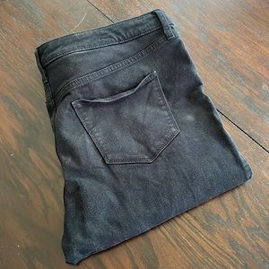 Black Mid-Rise Jeggings